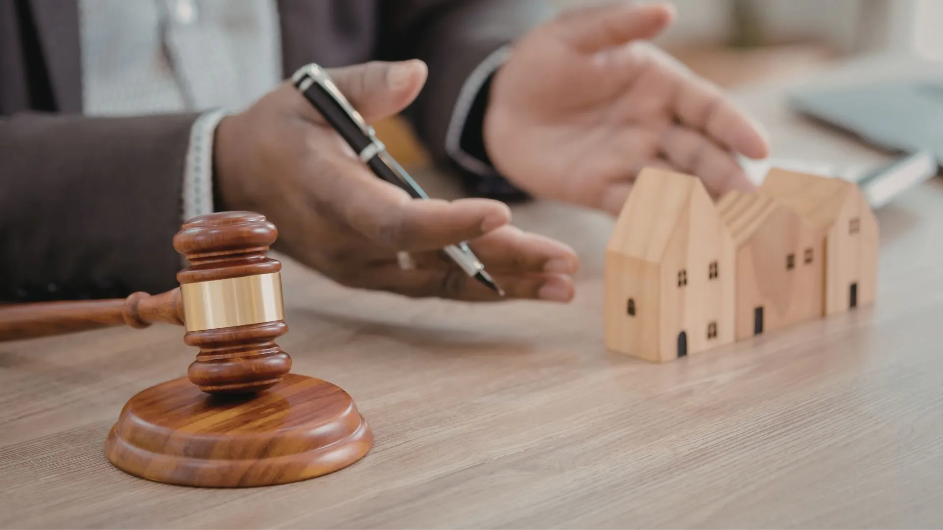 Party Wall Act 1996 : does the party wall act 1996 apply to my project in Crawley, UK